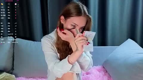 Alice online show from September 12, 2:44 am