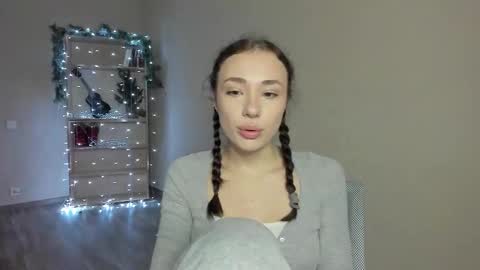 Alice online show from December 17, 5:57 am