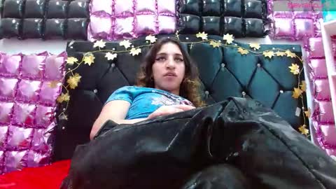 Snapshot of alice_magnus chatting on October 22, 2:39 pm alice online show from October 22, 2:39 pm