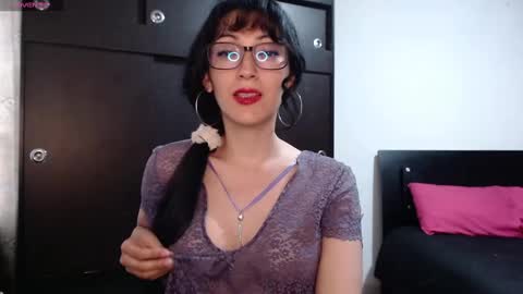 Snapshot of alice_mossa10 chatting on January 2, 9:50 pm alice mossa online show from January 2, 9:50 pm