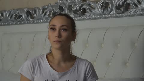 AliceMunro online show from September 27, 4:12 pm