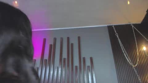 alice_rous21 online show from November 18, 9:08 pm