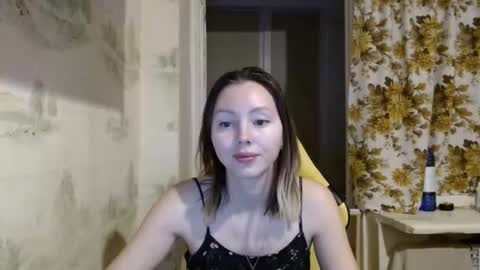 Snapshot of alice_smiles chatting on January 18, 11:30 pm Alice smiles online show from January 18, 11:30 pm