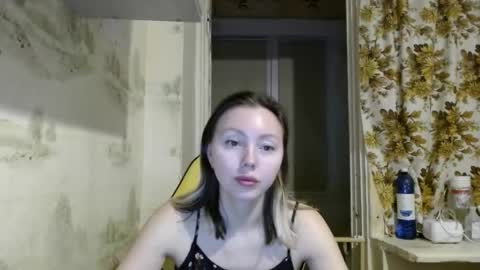 Snapshot of alice_smiles chatting on February 8, 11:08 pm Alice smiles online show from February 8, 11:08 pm