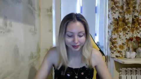 Alice smiles online show from April 28, 11:15 am