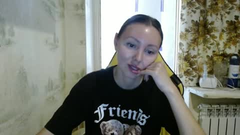 Alice smiles online show from July 31, 12:26 pm
