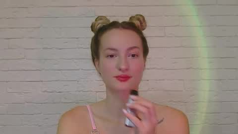 Snapshot of alice_sweet_01 chatting on September 23, 6:00 pm Alice online show from September 23, 6:00 pm
