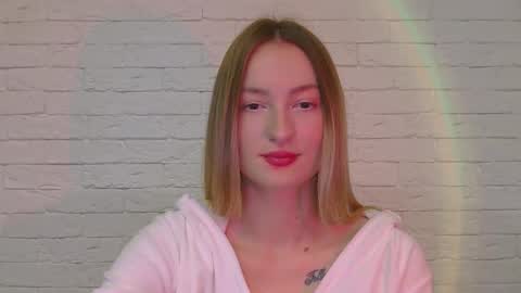 Alice online show from November 28, 2:42 pm