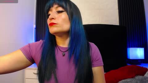 Alice online show from October 6, 7:00 pm