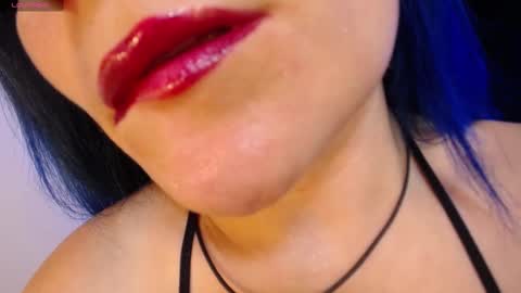 Alice online show from October 14, 7:25 pm