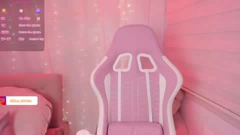 Alice  online show from May 11, 6:16 pm