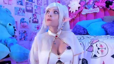     online show from May 17, 10:28 pm