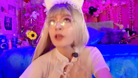     online show from May 19, 10:16 pm