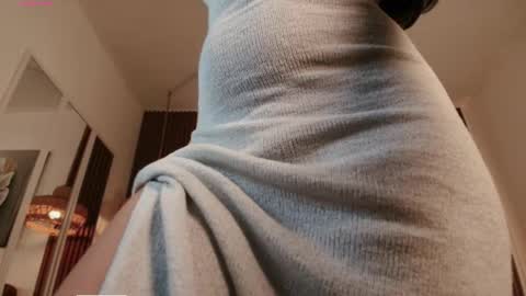 aliceblaker_ online show from May 15, 3:46 am