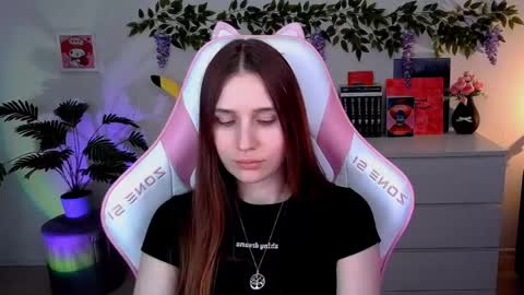 alicecharmy online show from March 20, 4:23 pm