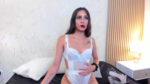 Snapshot of alicecoule chatting on March 11, 12:22 pm Alice online show from March 11, 12:22 pm