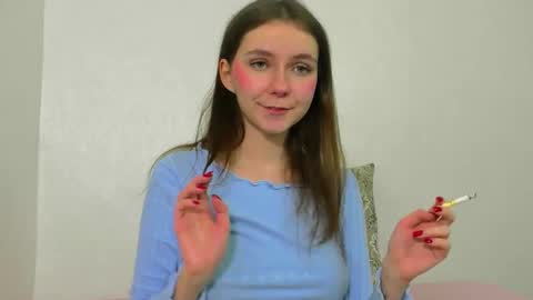 Alice online show from December 3, 11:30 am