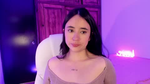 Aliceee  ..   97YP9VWGZHrefnav wishlist lists 1 online show from January 14, 8:37 pm