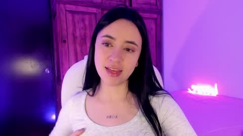 Aliceee  ..   97YP9VWGZHrefnav wishlist lists 1 online show from January 31, 4:59 pm