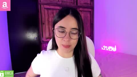 Aliceee  ..   97YP9VWGZHrefnav wishlist lists 1 online show from February 5, 1:05 pm