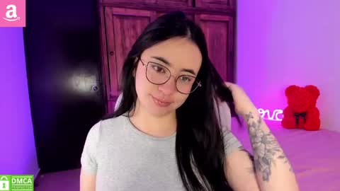 Aliceee  ..   97YP9VWGZHrefnav wishlist lists 1 online show from May 22, 10:10 am
