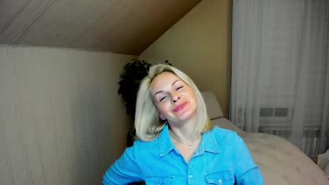 Alicee online show from December 11, 7:57 pm