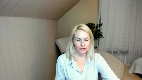 Alicee online show from January 14, 7:32 pm