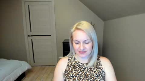 Alicee online show from February 12, 6:51 pm