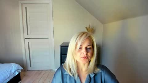 Alicee online show from February 19, 10:01 am