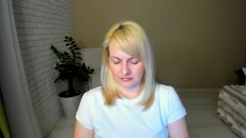 Alicee online show from February 24, 6:28 pm