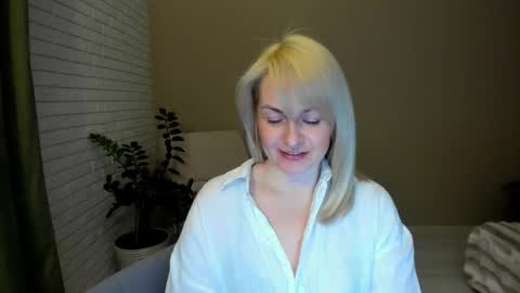 Alicee online show from March 7, 9:12 pm
