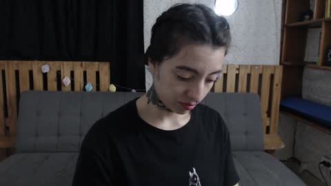 alicee_logan_ online show from December 31, 2:40 am