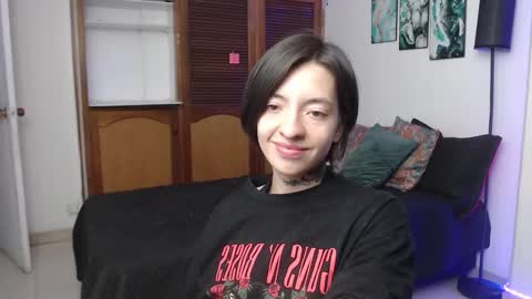 alicee_logan_ online show from November 15, 1:47 am