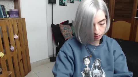 alicee_logan_ online show from February 18, 3:24 am