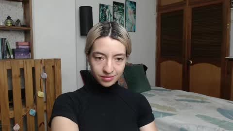 alicee_logan_ online show from April 30, 2:07 am