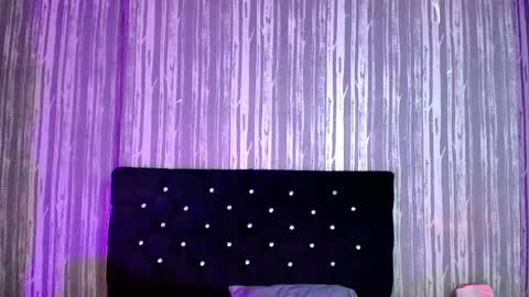 alicee_moonn online show from February 17, 10:05 pm
