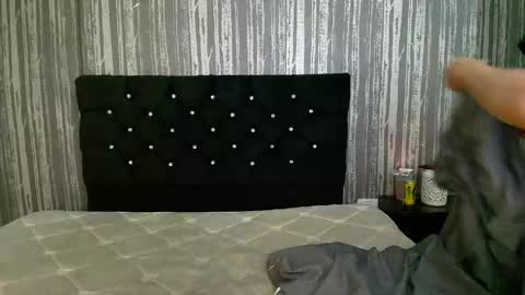 alicee_moonn online show from April 24, 8:55 pm