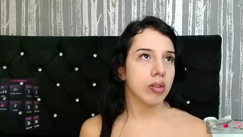 alicee_moonn online show from May 18, 5:19 pm