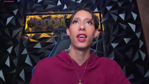 Snapshot of alicee_salvatore chatting on October 7, 3:47 am Alice Salvatore online show from October 7, 3:47 am
