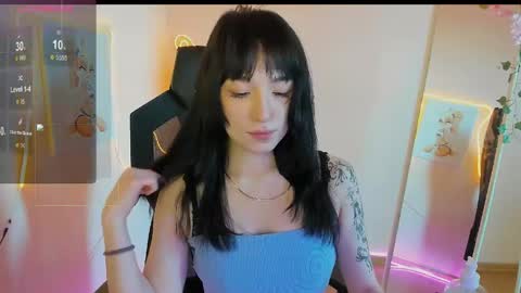 Alice online show from April 27, 1:36 am