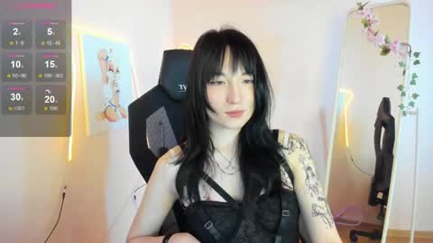 Alice online show from May 17, 2:20 am