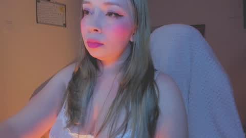  Dino nugget online show from February 27, 8:20 pm