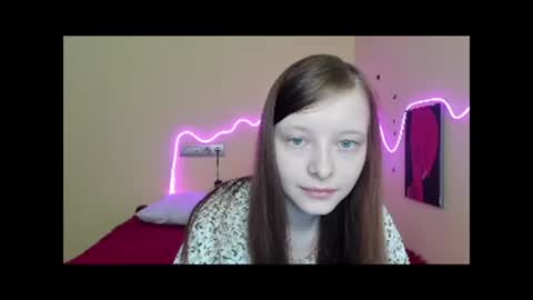 Alie online show from September 24, 1:42 am