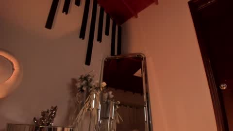 Snapshot of aliceharperx chatting on February 8, 9:35 am Alice online show from February 8, 9:35 am