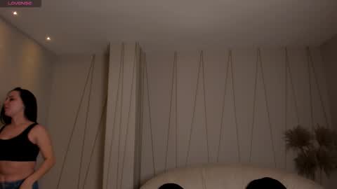 Alice online show from October 25, 12:13 pm