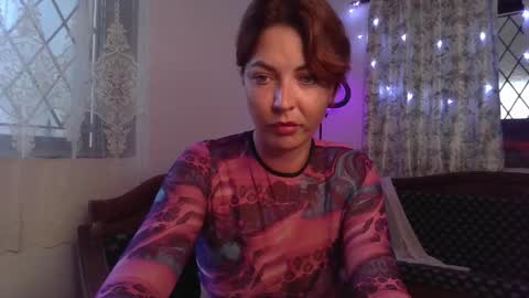 alicehoney_ online show from February 26, 11:09 am