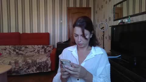 alicehoney_ online show from May 6, 8:30 am