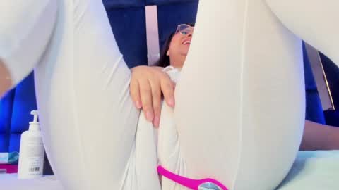 alicehott_05 online show from May 6, 4:08 am