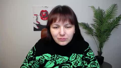 Snapshot of aliceinks chatting on January 10, 7:21 am AliceInks online show from January 10, 7:21 am