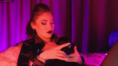 alicejameson online show from May 12, 9:23 pm